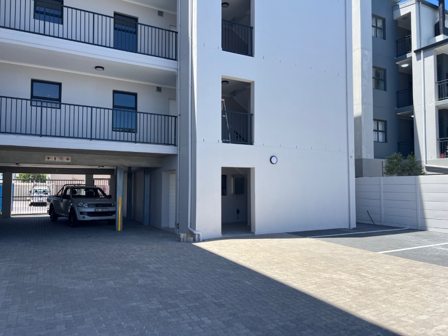 1 Bedroom Property for Sale in Table View Western Cape